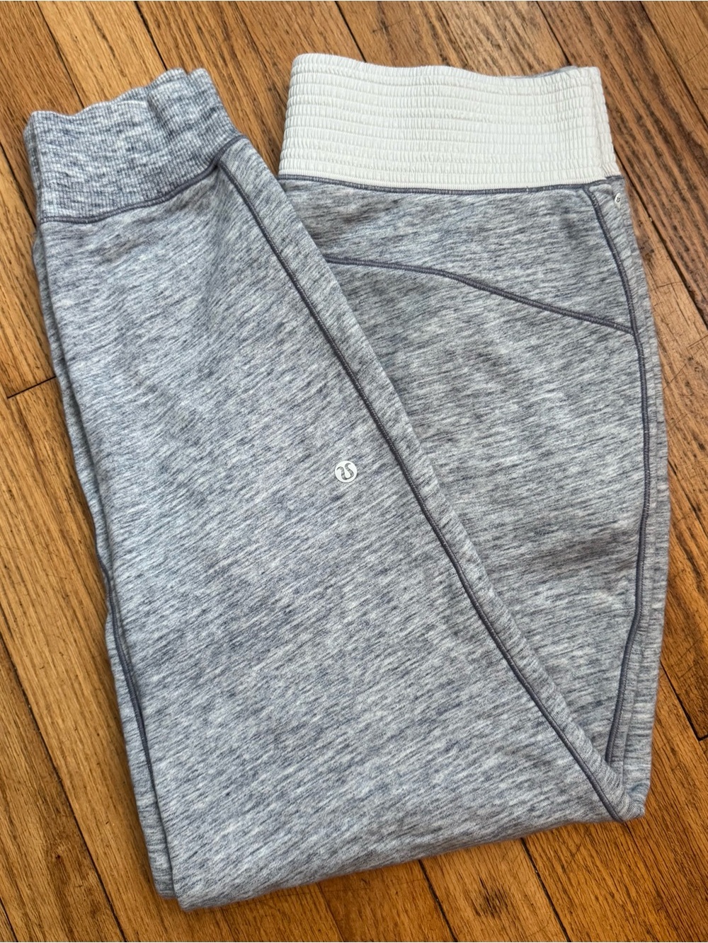 Women’s Lululemon Joggers